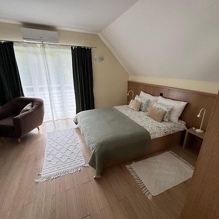 Bed and Breakfast House Biba & Leona Растовача Екстер'єр фото